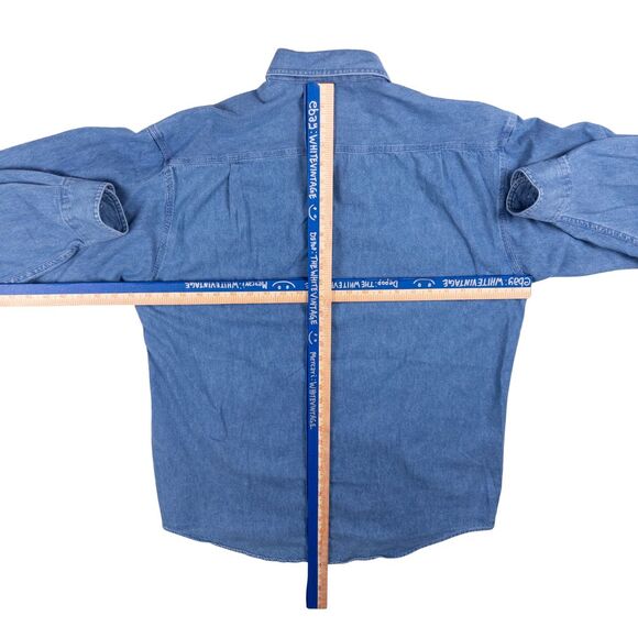 Vintage 90s Orvis Denim Shirt L Made USA Fly Fishing Embroidered Cotton Blue - Picture 2 of 9